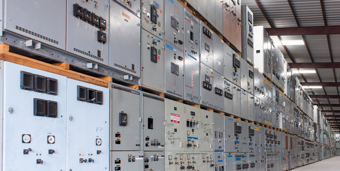 Low & Medium Voltage Switchgear Lineups