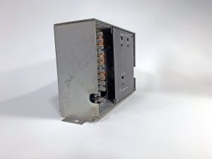 6895D02G01 - Image 2