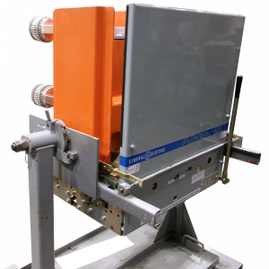 GE VB-13.8-1000 Vacuum Circuit Breaker_front