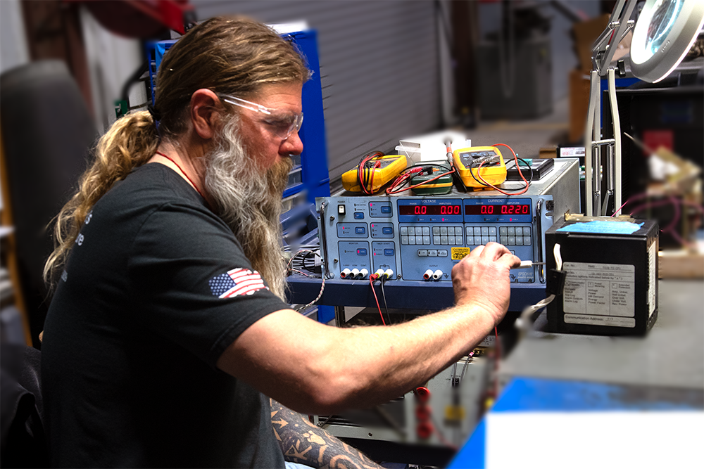 Circuit Breaker Sales repair and testing technician 1000x667 Repair and testing technician